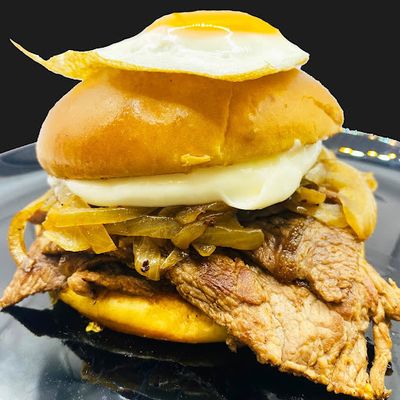 Churrasco a lo Pobre Sandwich