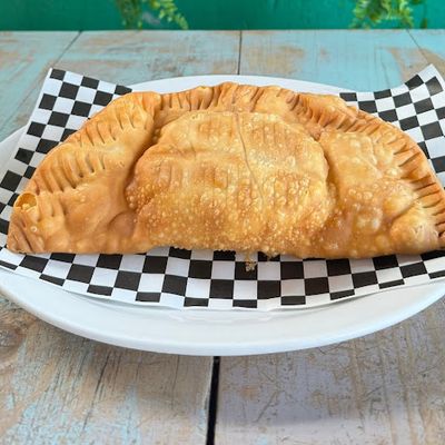 Empanada Queso XL