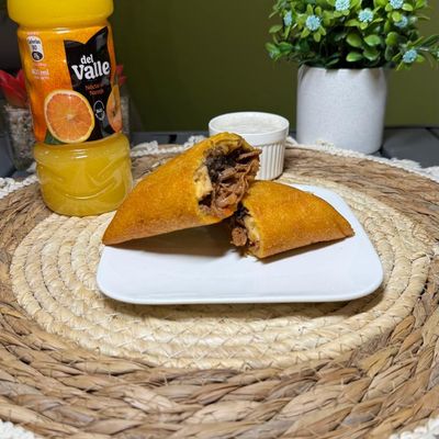 Empanada de Carne Molida 