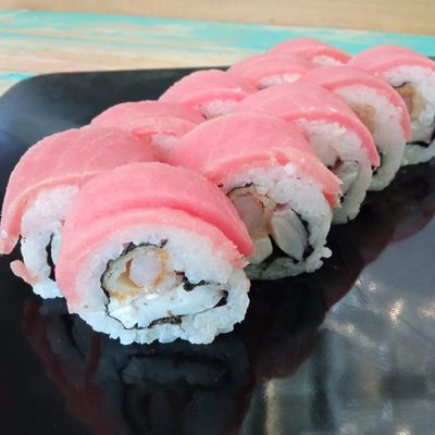 133. Avocado Maguro Roll