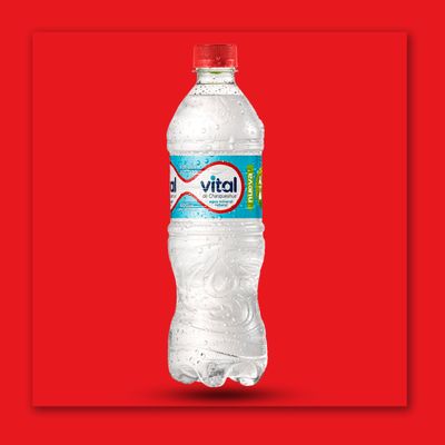Agua sin gas