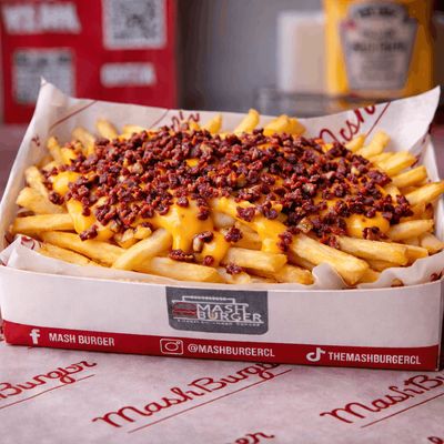 Papas fritas tocino & queso