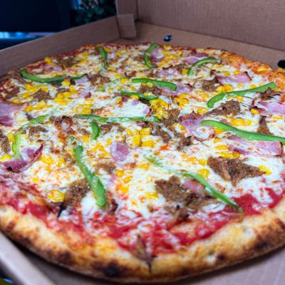 Pizzas   🥓🍖🫑 🌽 🎖