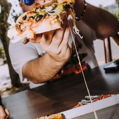  PIZZA FAMILIAR DEL DIA