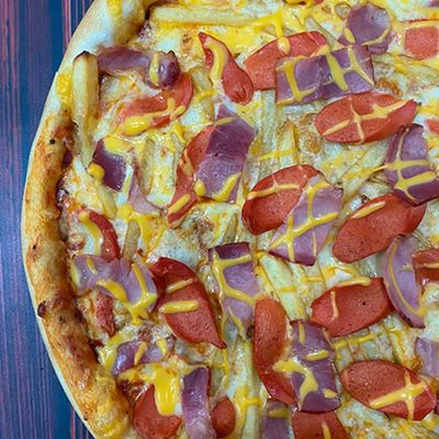PIZZA CHEDDAR FRIES FAMILIAR