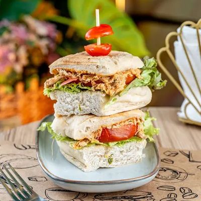 Sandwich Pollo Mikkas