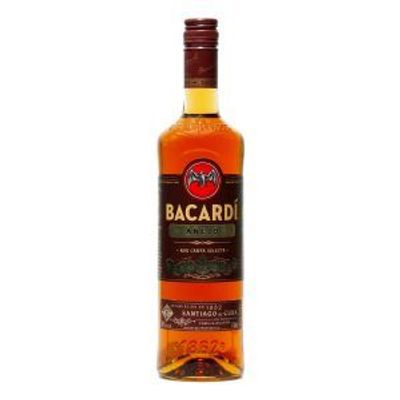 BACARDI 750CC AÑEJO