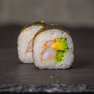 83. ebi cheese maki