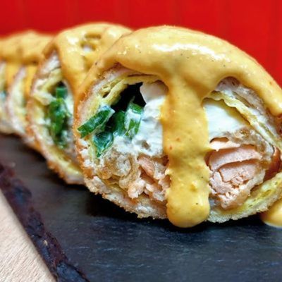 R. Sake tori Tori Oriental roll