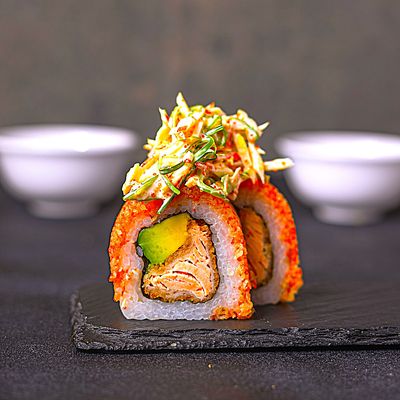 Sake dinamita roll