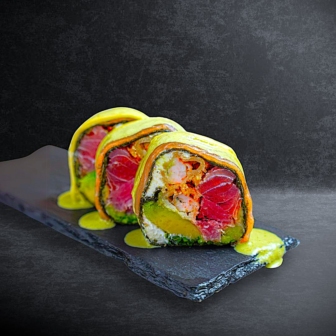 Q. Tuna Ebi Oriental roll