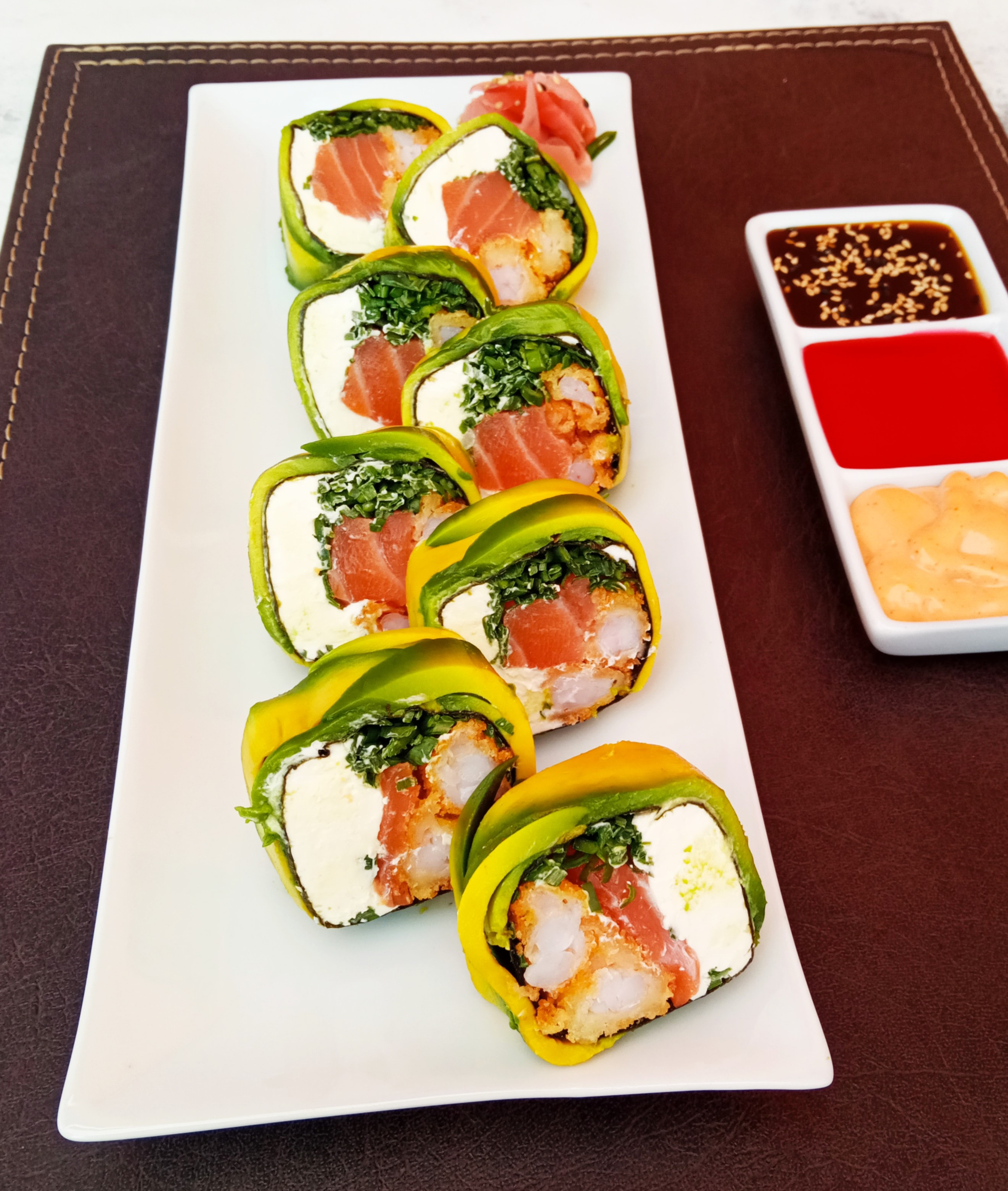 [75] Ura Maki Avocado 