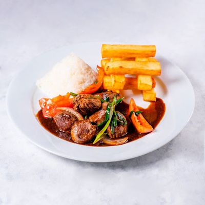 Lomo Saltado