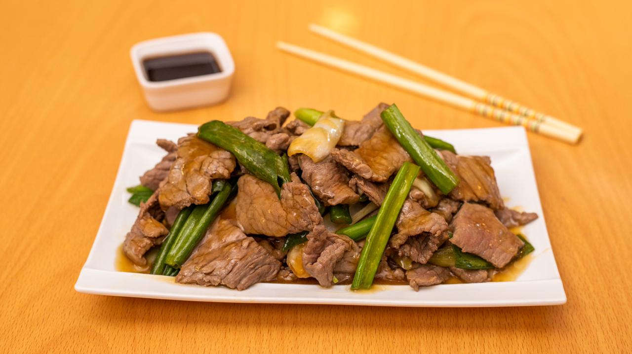 CARNE AL AJO