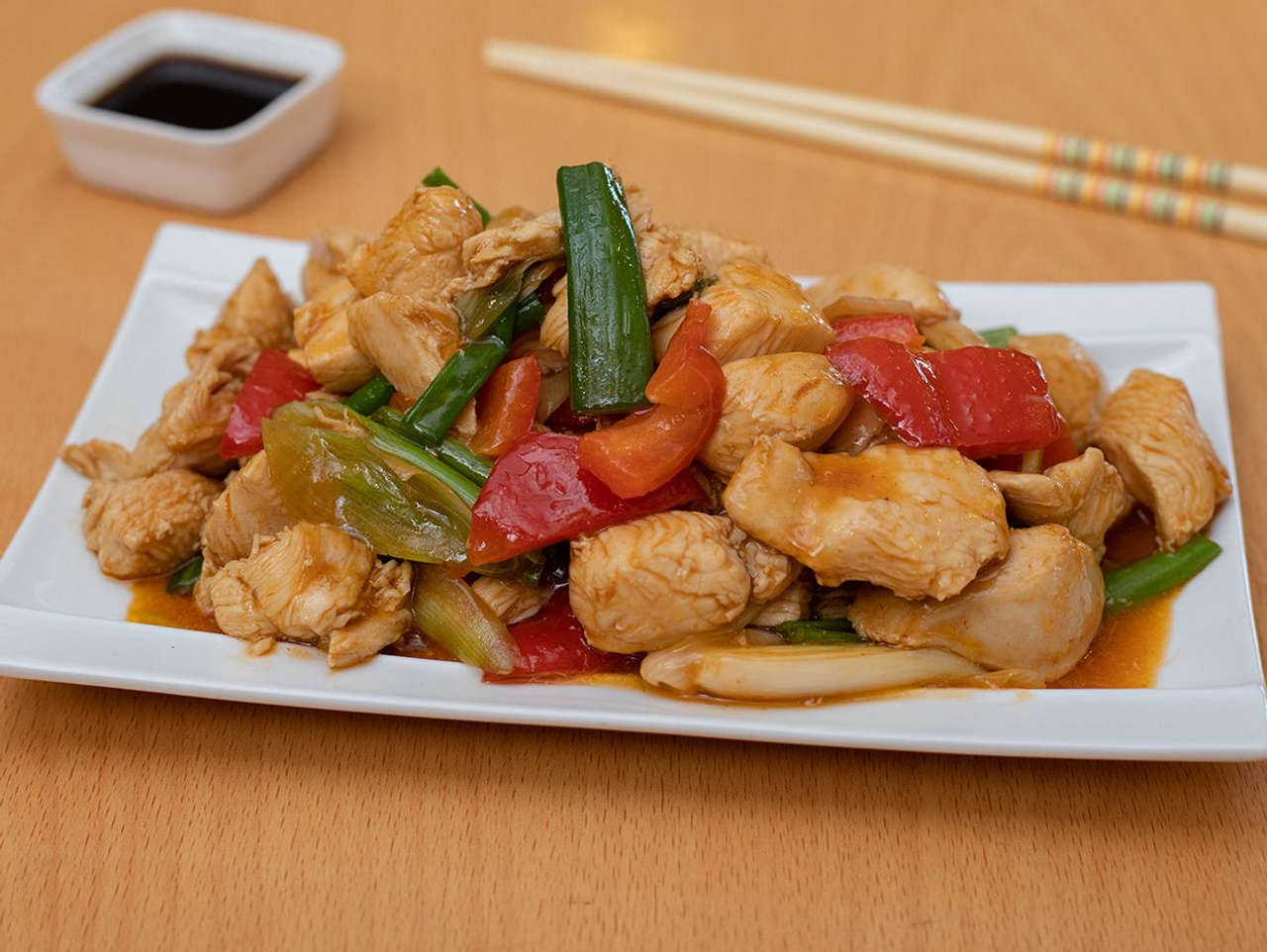 KUONG PAO POLLO