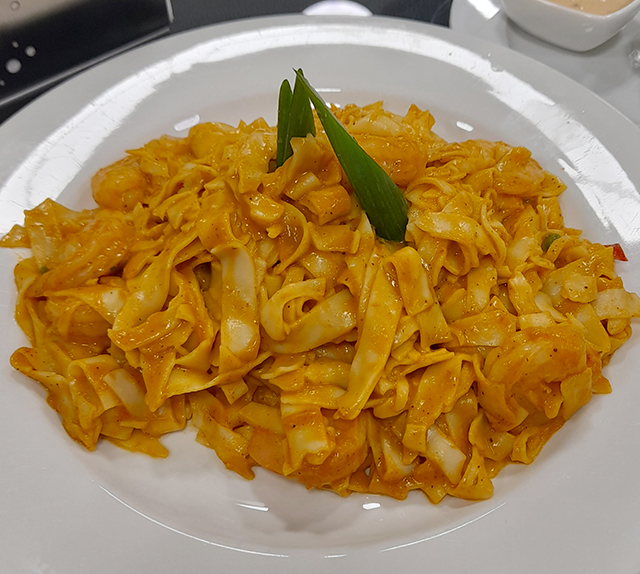 Fetuccini en Salsa de Camaron