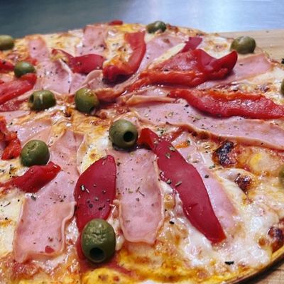 Pizza Muzzarella Jamón Morron sin gluten