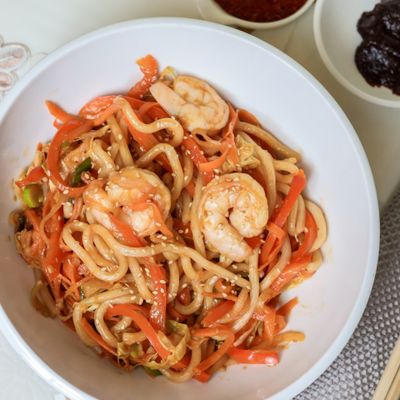 Camaron Bibim Udon 까마론 비빔우동