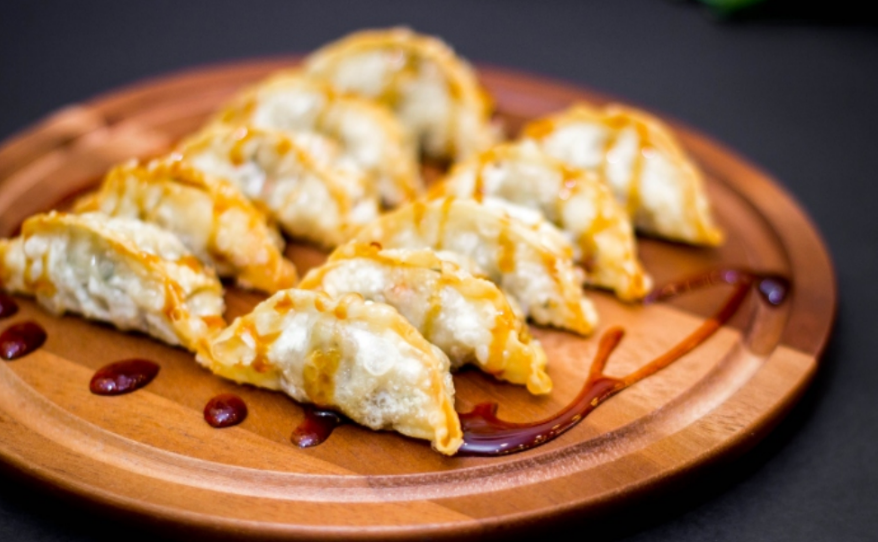Gun Mandu 군만두