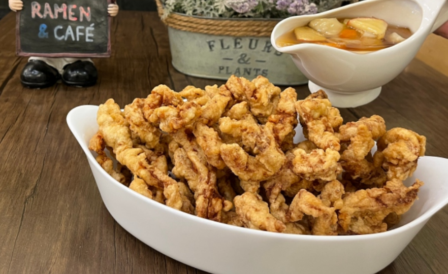 Tang su yuk de pollo 탕수육