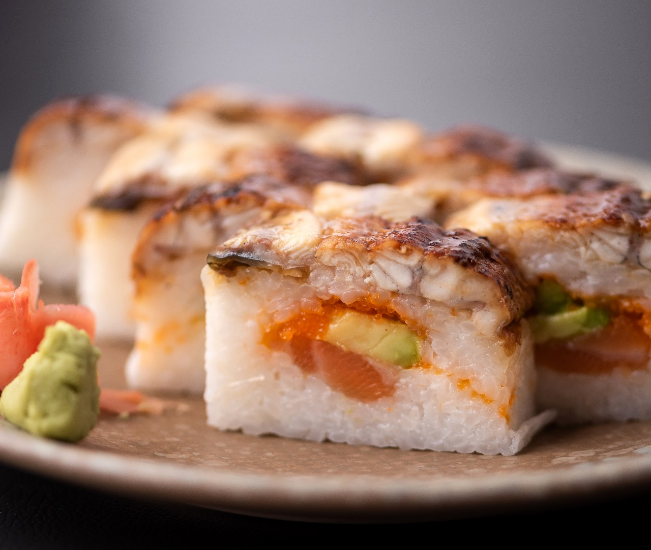 Battera Unagi — 8 piezas