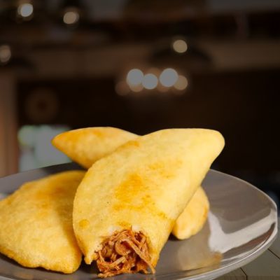 Empanada Gordon Blue