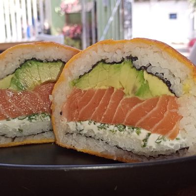Sushi burguer Salmón