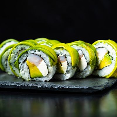 Rolls cubiertos en palta 🥑