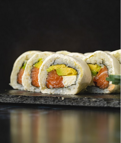 Sake Chesse Roll