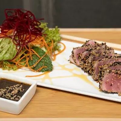 TATAKI DE ATÚN (7 bocados)