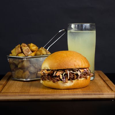 COMBO Medianazo Pulled Pork