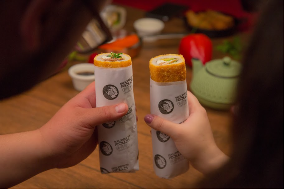Promo Handrolls Pollo
