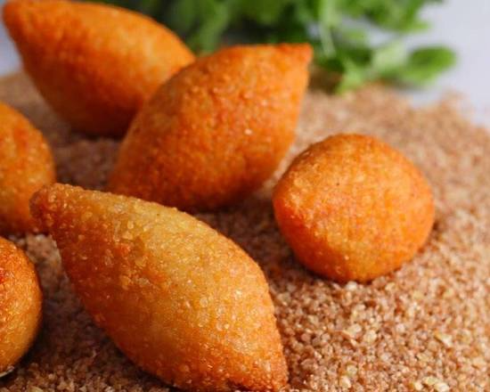 kubbeh frito veggie X 4unds + 2 salsas