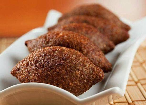 Kubbeh frito x 4 unds + 2 salsas