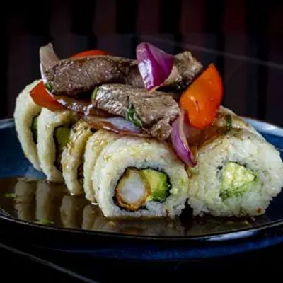 LOMO SALTADO ROLL.
