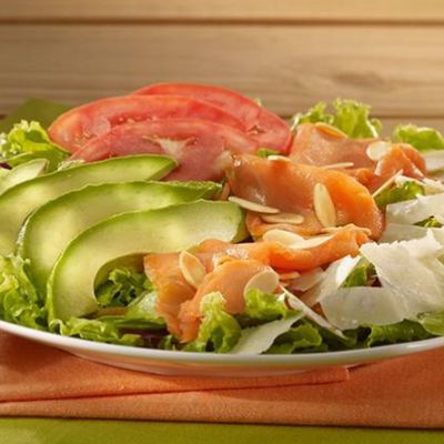 20% descuento en Ensalada de Salmón