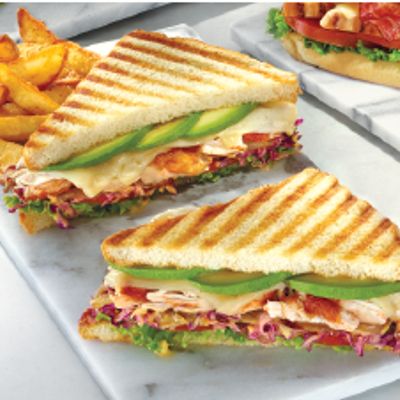 Sándwich de pollo asado