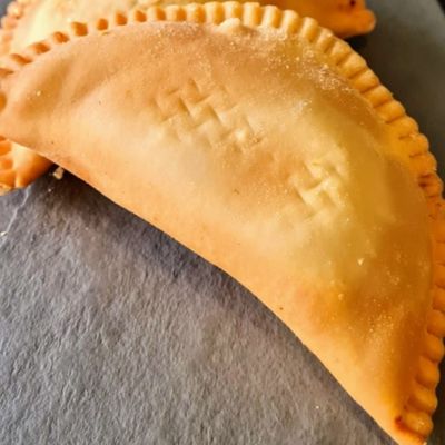 EMPANADA FRITA QUESO