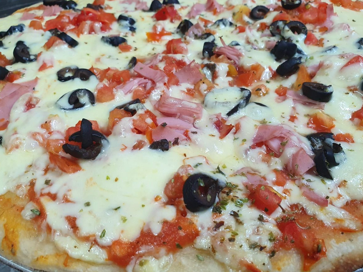 PIZZA NAPOLITANA