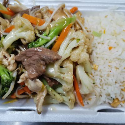 Colación-Chapsui de Carne con acompañamiento