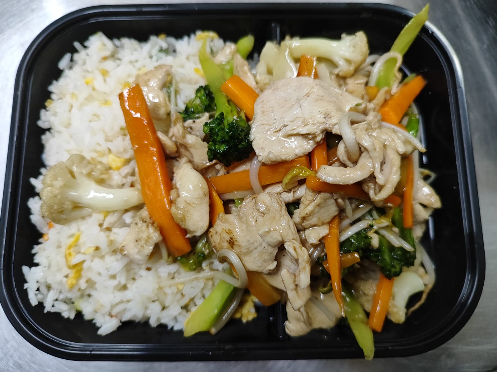 Colación-Chapsui de Pollo con acompañamientos