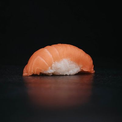 Nigiri salmón