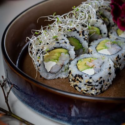 CALIFORNIA ROLLS
