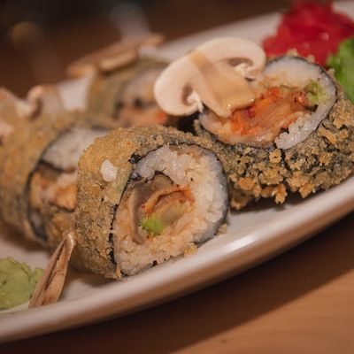 ROLL KIMCHI CHAMPIÑON TEMPURA