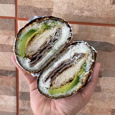 28.2 Sushi Burger Pollo Churrasco