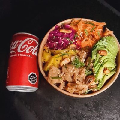 POKE CHICKEN TERIYAKI + BEBIDA LATA 220 CC