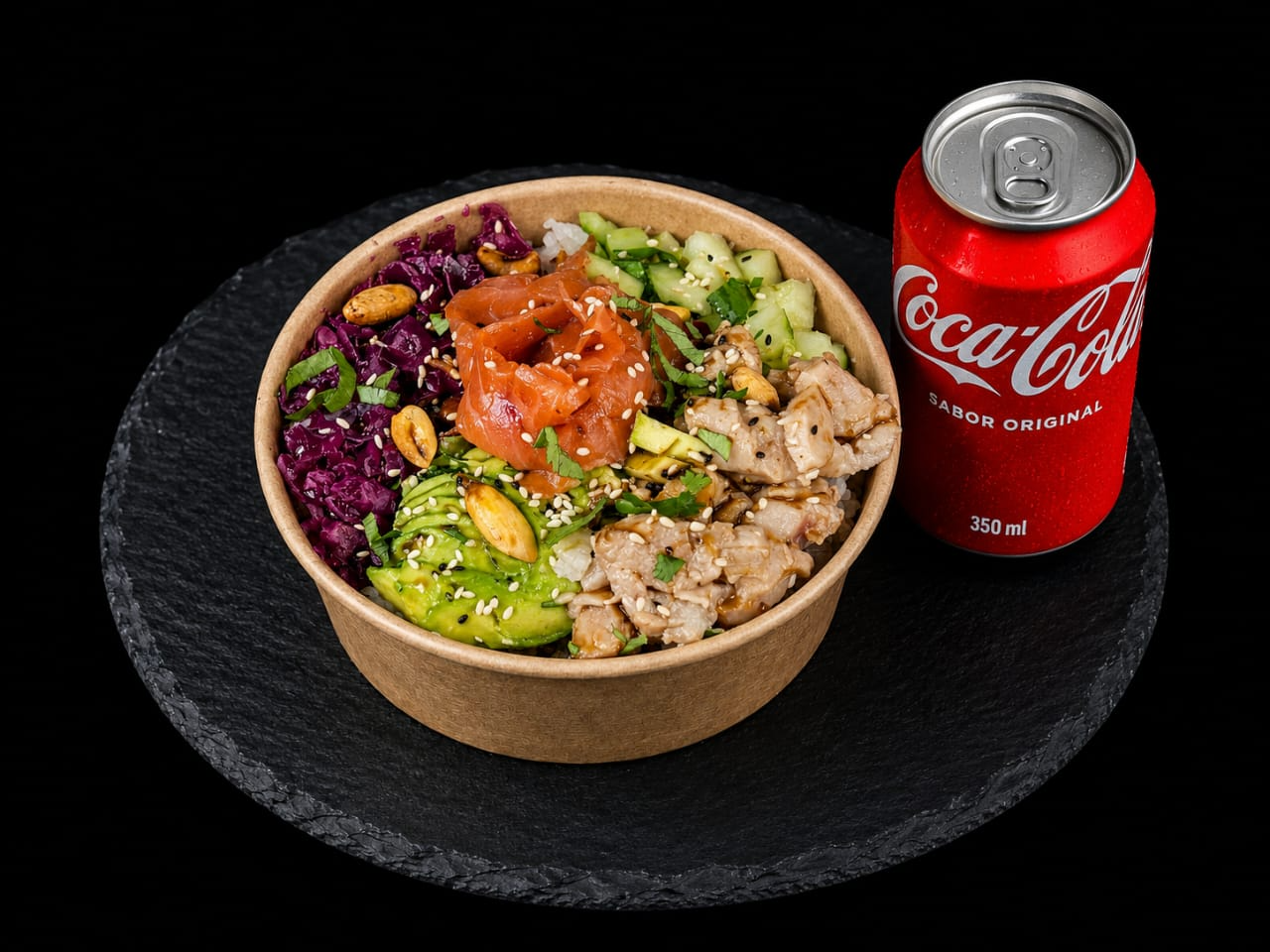 Poke Chicken Teriyaki + bebida lata 350 cc