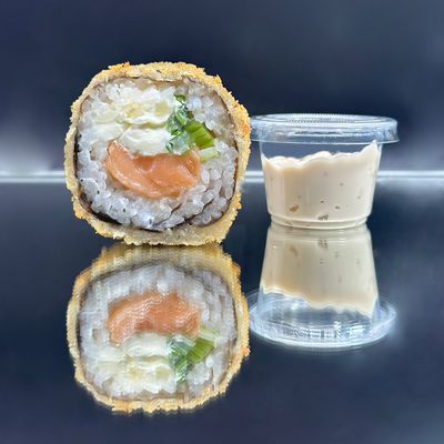 Hot roll de salmón