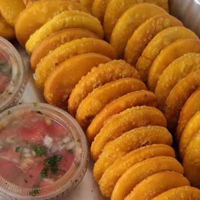 Coctel Mini Sopaipillas 50u