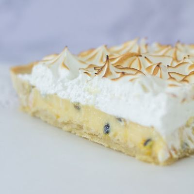 Postre Pie De Maracuya En Trozo